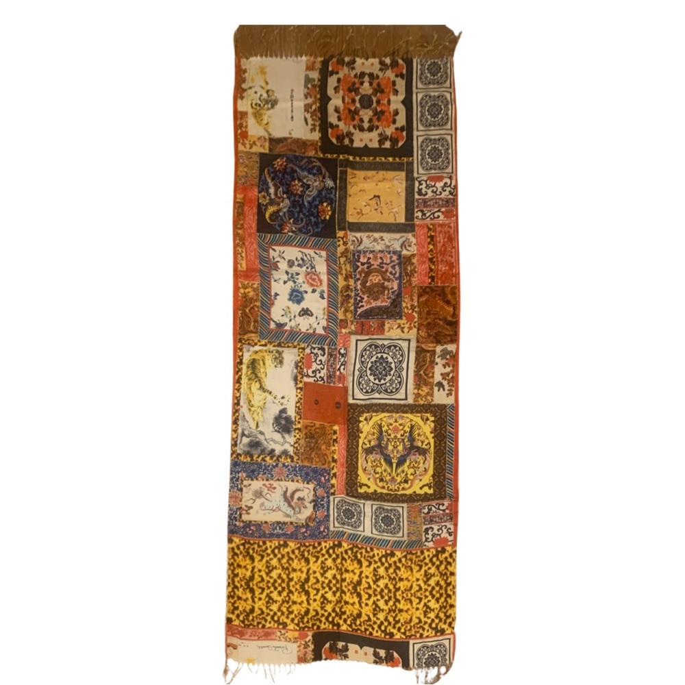 Roberto Cavalli silk cashmere rectangular scarf /shawl  26" x 70" NWOT - Picture 2 of 8